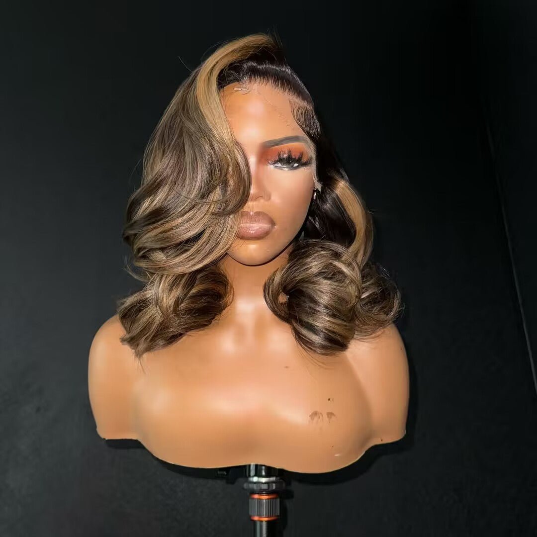 Glueless Luxury Wigs Layers Bob Body Wave Honey Blonde 13x4  display picture 3