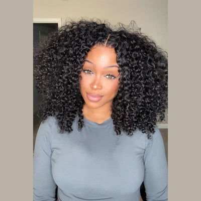 Perruque sans colle en cheveux humains bouclés 13x4 avec dentelle frontale bouclée Bob Wig pré-épilée avec ligne de cheveux naturelle - Geeta Hair