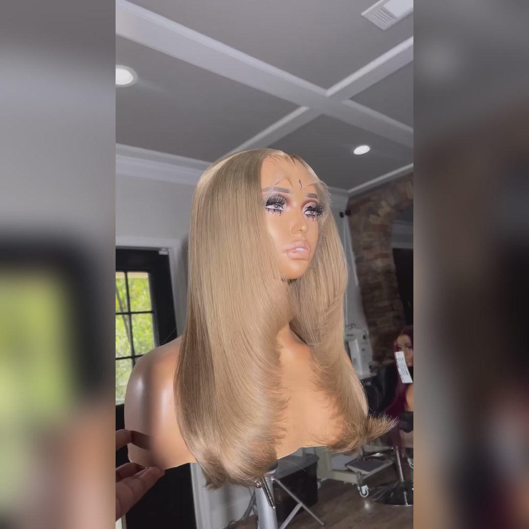 Layer Cut Lace Front Wigs Ash Blonde 13x4 Lace Frontal Wig Glueless Wig Human Hair Pre Plucked
