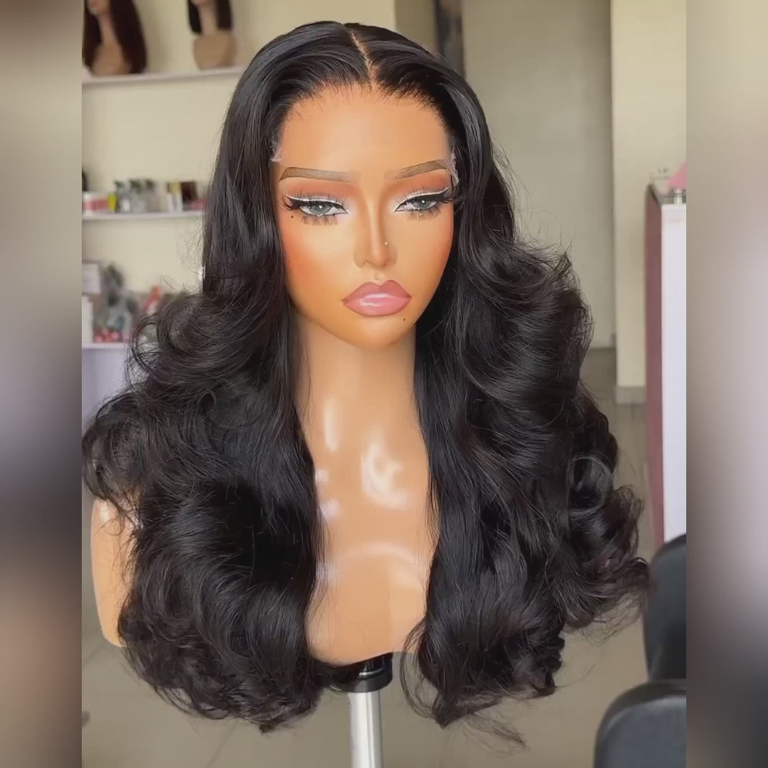 Body Wave Glueless Perücken Loose Bouncy Wave 13X4 Lace Front Perücken Menschliches Haar vorgezupft