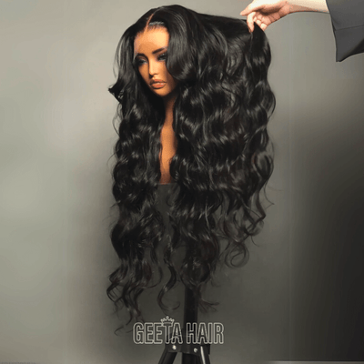 Volle 250 % Dichte, lockere, gewellte Echthaarperücken, 13 x 4 Zoll, Ozeanwellen-Spitzenfrontperücken mit Vorhangpony – Geeta Hair 