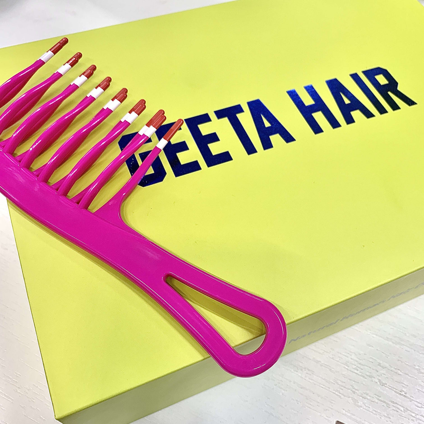 Geeta Hair-Wavy Tooth Detangling Comb